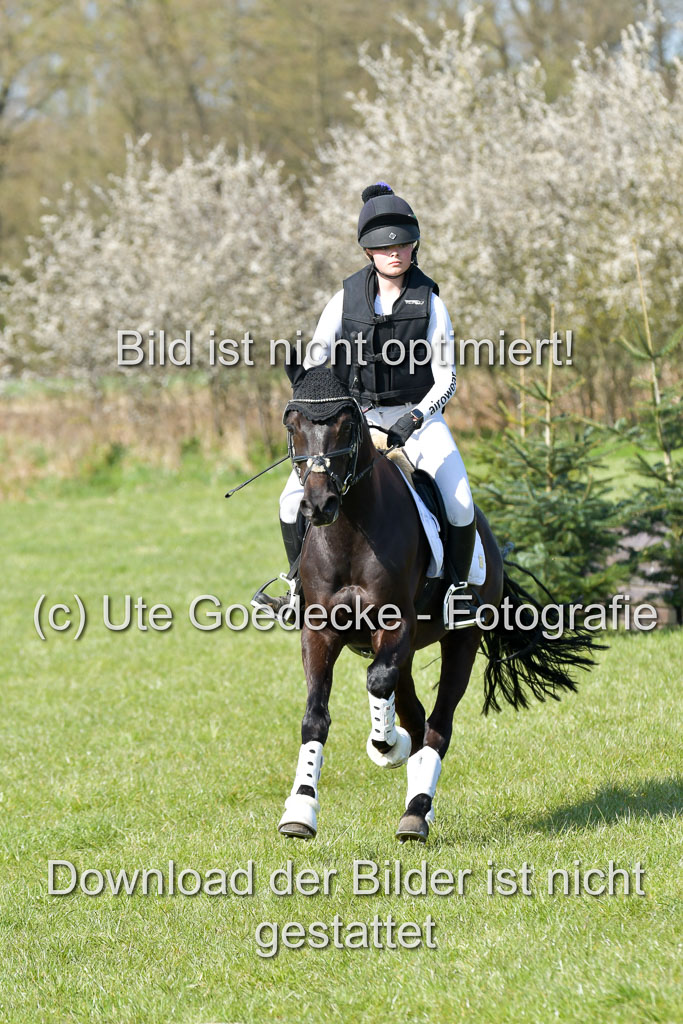 NG Eventing Elmenhorst 21.4.22 | Wittl, Emma - Nightfire_07