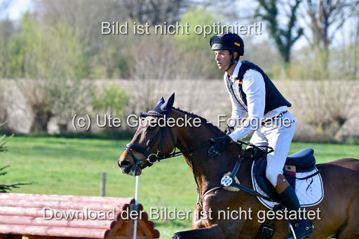 NG Eventing Elmenhorst  21.4.22 | Benitez Valle, Esteban - Querulant_09 