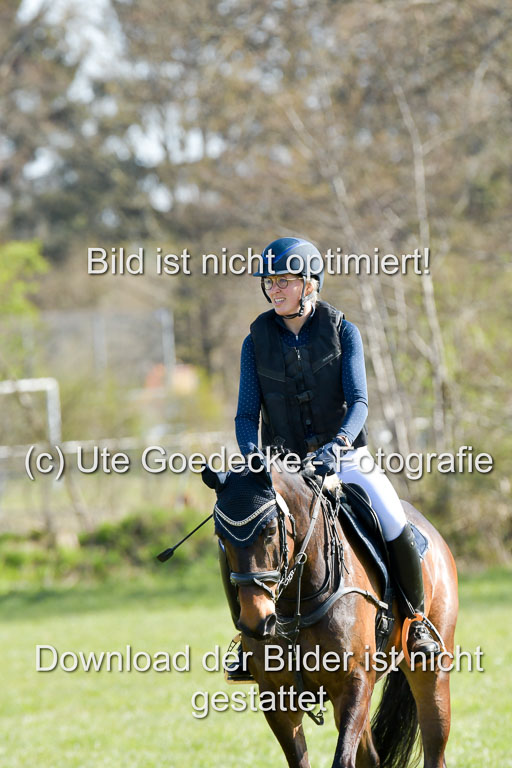 NG Eventing Elmenhorst  21.4.22 | Engel, Wiebke - Little Surprise 