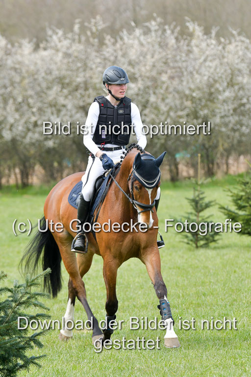 NG Eventing Elmenhorst  21.4.22 | Fatteicher, Paula - cash P 