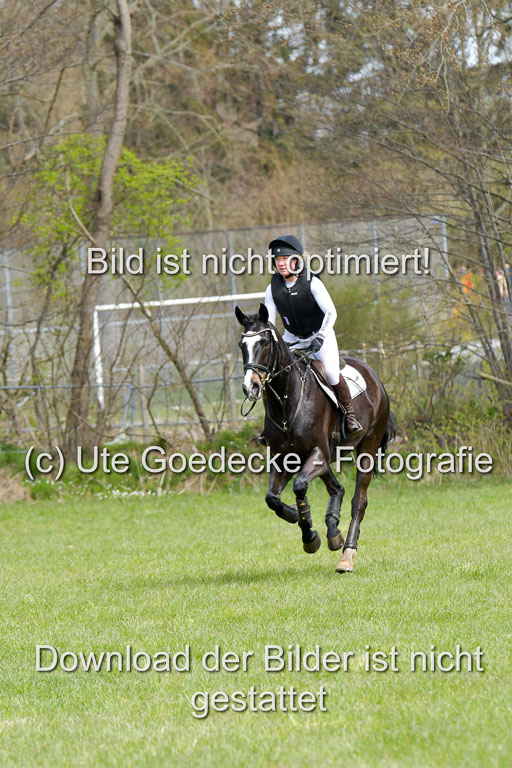 NG Eventing Elmenhorst  21.4.22 | Häusermann, Kerstin - Tullabeg Platinium_09 