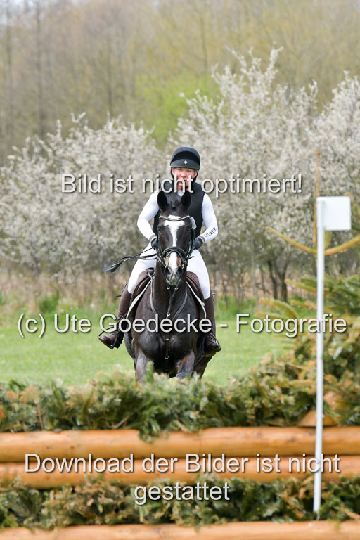 NG Eventing Elmenhorst  21.4.22 | Häusermann, Kerstin - Tullabeg Platinium_16 
