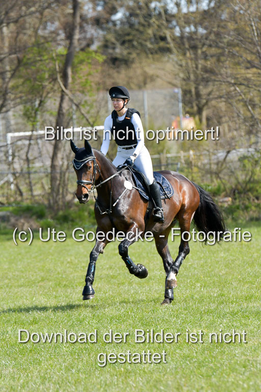 NG Eventing Elmenhorst  21.4.22 | Lüthje, Johanna - Cest mon Coeur_08 