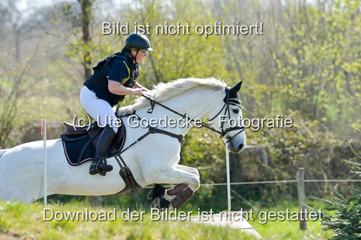 NG Eventing Elmenhorst  21.4.22 | Müthel, Ella - Hippos Daiquiri_5 