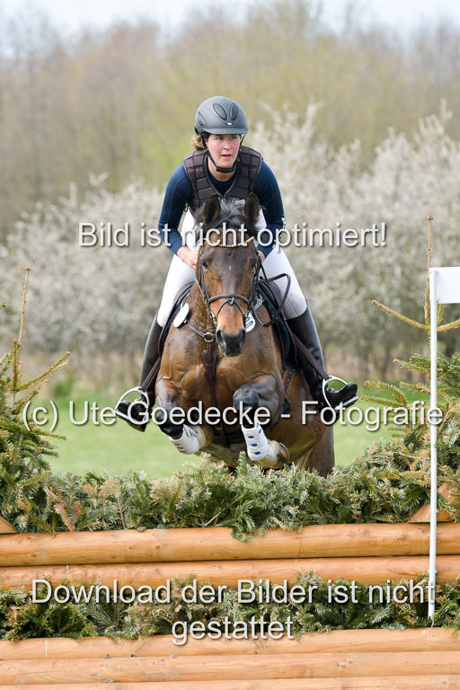 NG Eventing Elmenhorst  21.4.22 | Schulz, Christin - Hippos  Orneta _5 