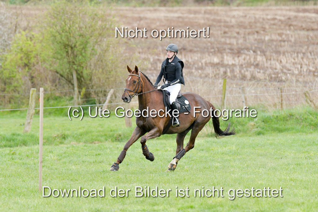 NG Eventing Elmenhorst  21.4.22 | Dünnebacke, Luis - Loreen_4 