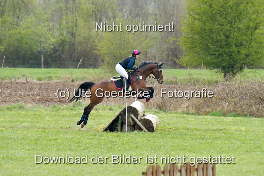 NG Eventing Elmenhorst 21.4.22 | Frank, Sarah - Gloriuos Date_06