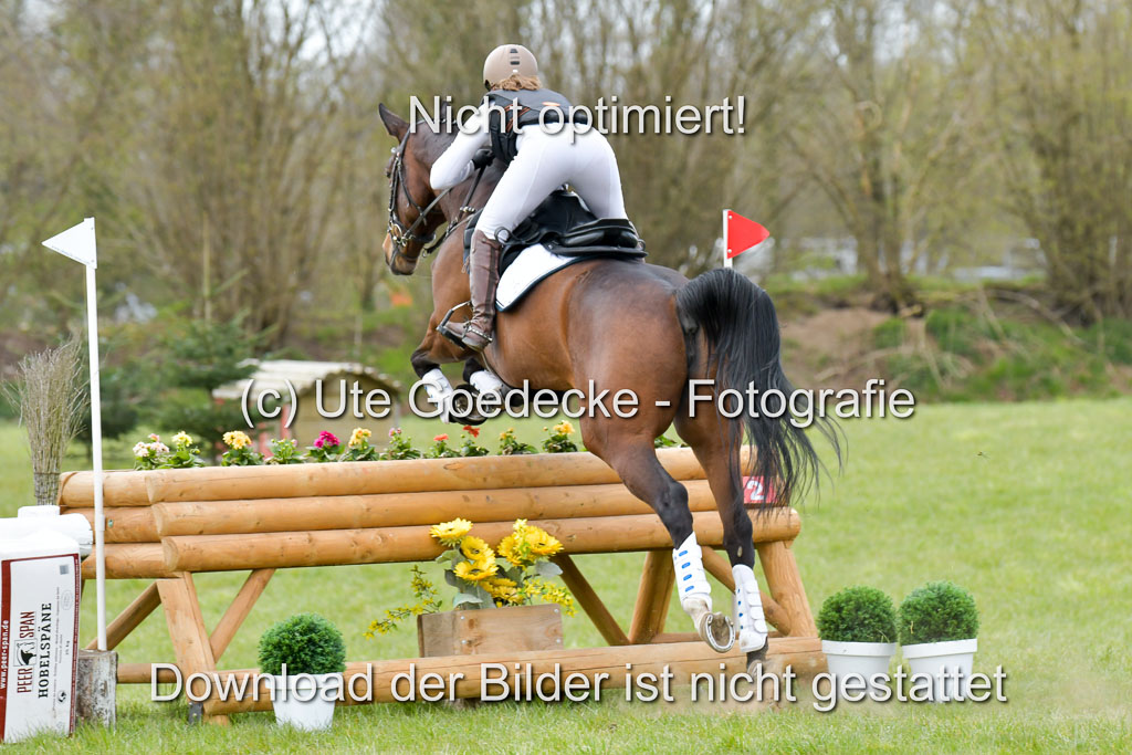 NG Eventing Elmenhorst  21.4.22 | Kuhn , Tanja - Thats Luck_03 