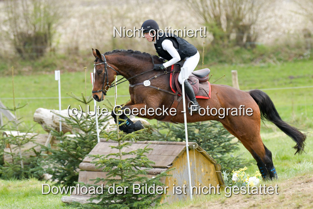 NG Eventing Elmenhorst  21.4.22 | Labes, Sabrina -  Sir Schelly_01 