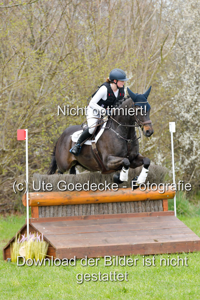 NG Eventing Elmenhorst 21.4.22 | Schaepe, Freya - Basket_05