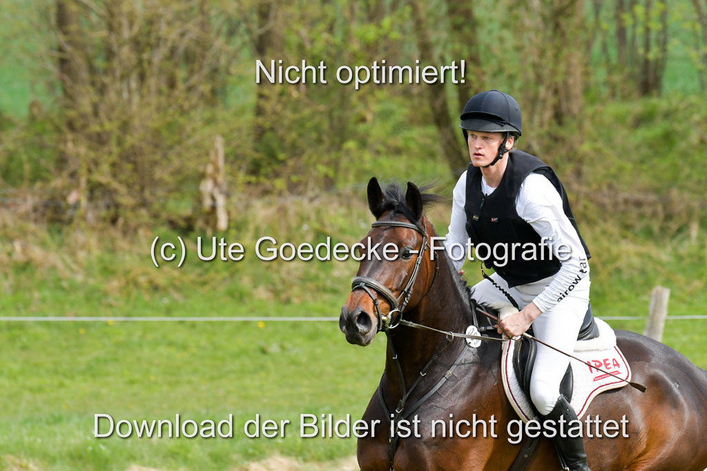NG Eventing Elmenhorst 21.4.22 | Sponagel, Dr Maximilian - Charly Brown_05