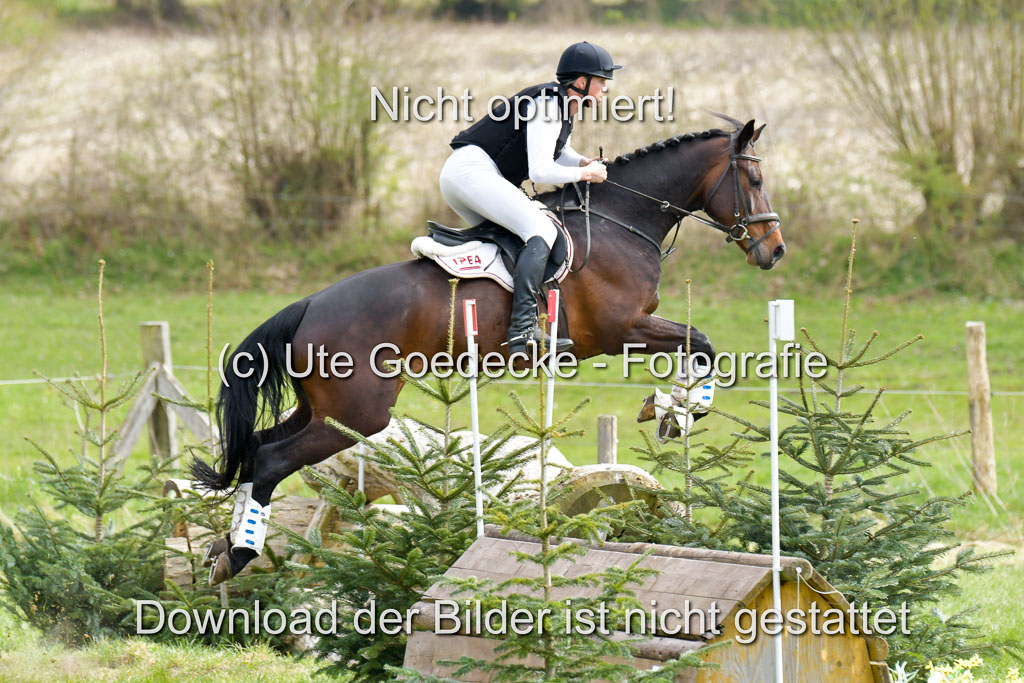 NG Eventing Elmenhorst  21.4.22 | Sponagel, Dr Maximilian - Charly Brown_13 