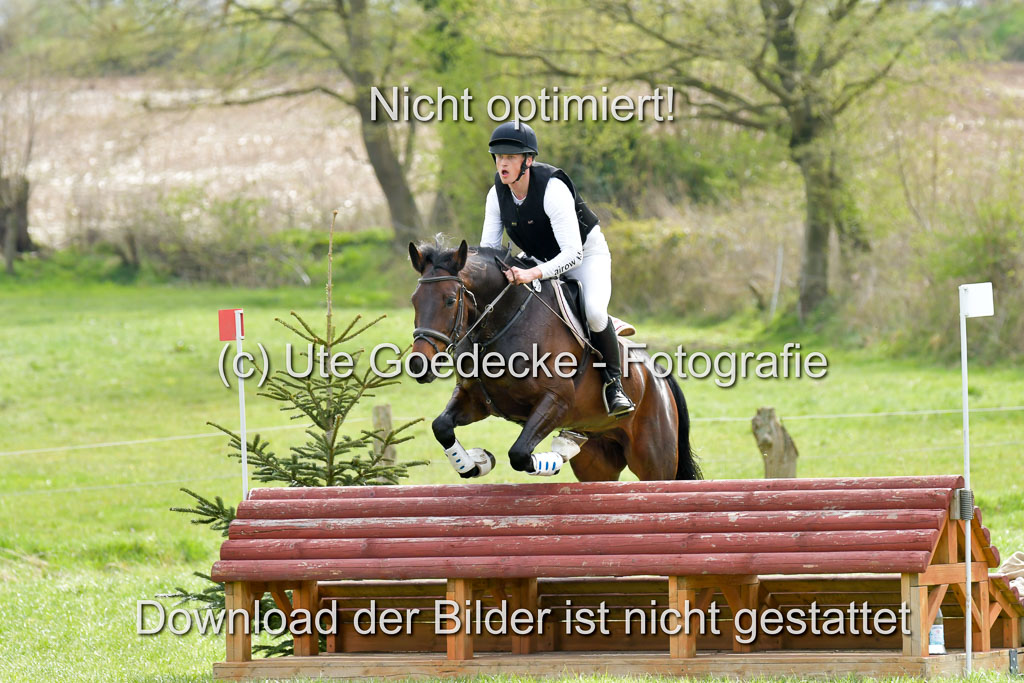 NG Eventing Elmenhorst 21.4.22 | Sponagel, Dr Maximilian - Charly Brown_21