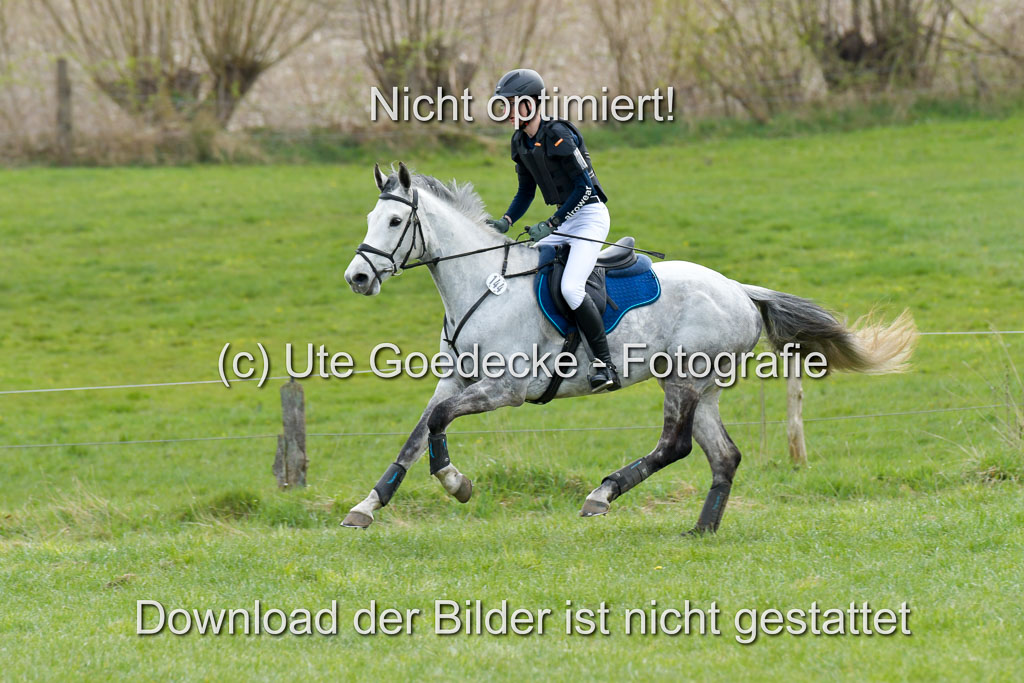 NG Eventing Elmenhorst 21.4.22 | Triebwasser, Bahne - Feli