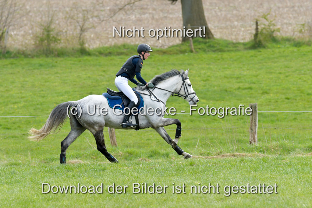 NG Eventing Elmenhorst  21.4.22 | Triebwasser, Bahne - Feli_11 