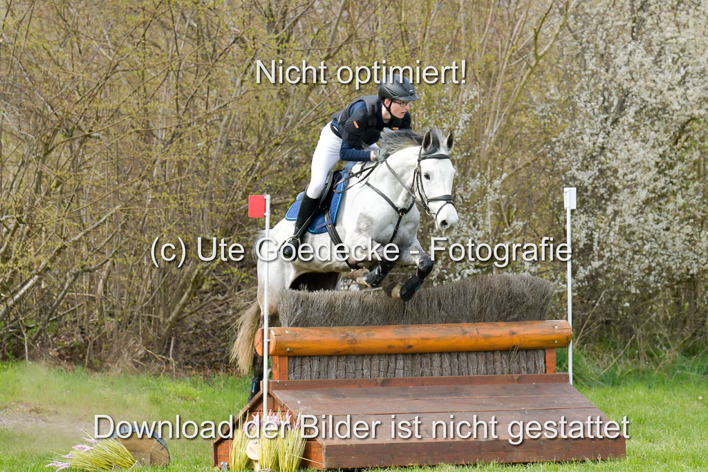 NG Eventing Elmenhorst 21.4.22 | Triebwasser, Bahne - Feli_12