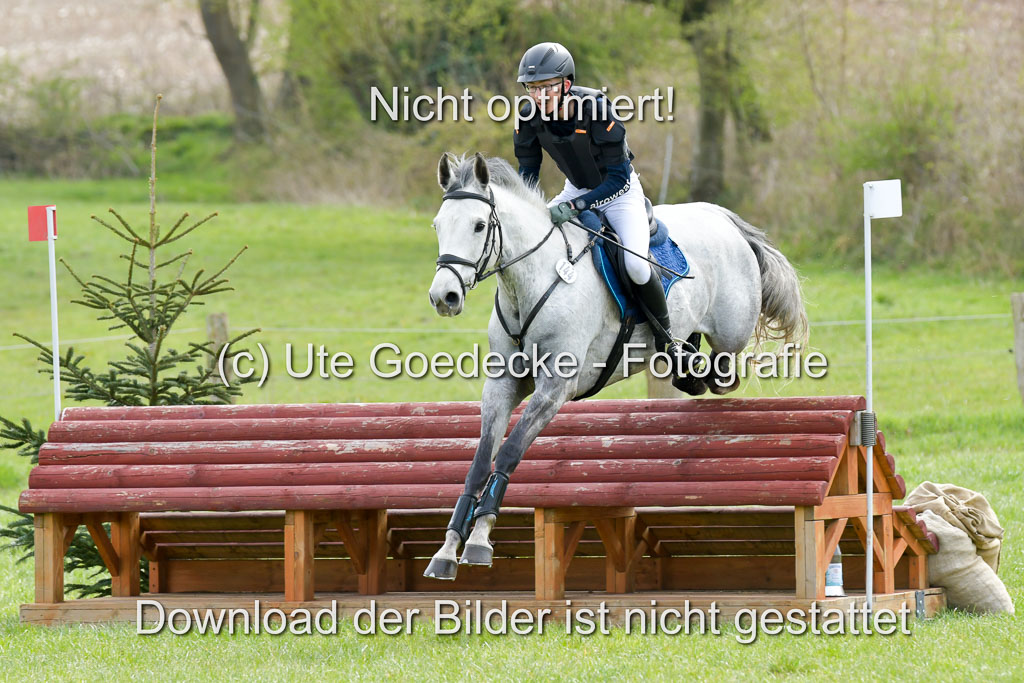NG Eventing Elmenhorst 21.4.22 | Triebwasser, Bahne - Feli_18