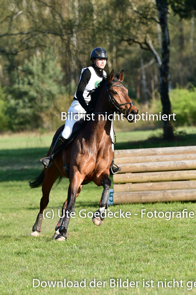 Luhmühlen VS KL A  24.4.22 | 24-4-22 VA Luhmühlen_0016 