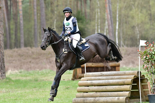 Luhmühlen VA  24.4.22 | 24-4-22 VA Luhmühlen_1929 