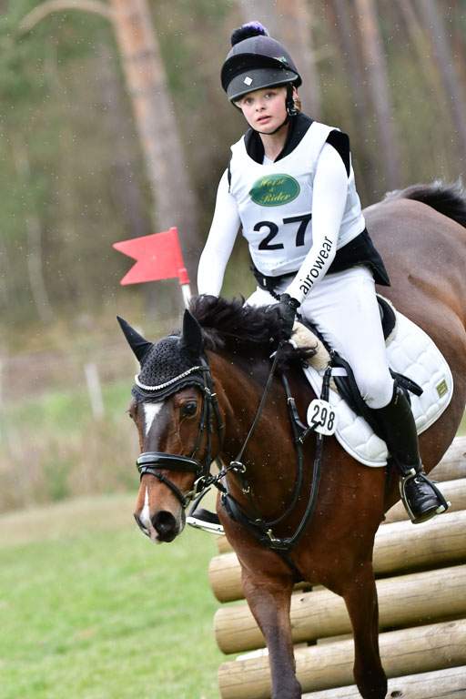 Luhmühlen VA  24.4.22 | 24-4-22 VA Luhmühlen_1983 