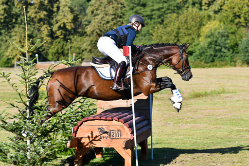 Bad Segeberg   Landesturnier 2023 | Solveig Schumacher - Avanti Luna_3 