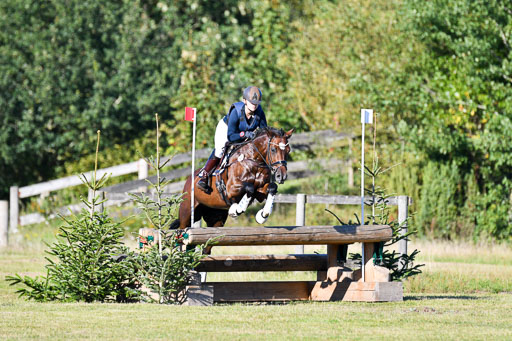 Bad Segeberg   Landesturnier 2023 | Solveig Schumacher - Avanti Luna_4 