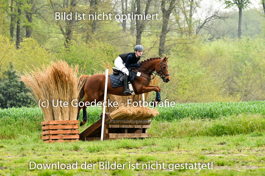 Quali für Goldene Schärpe Ponys in Berge 6+7.5.23 | Anna Hümmeler - Daily Motion_34