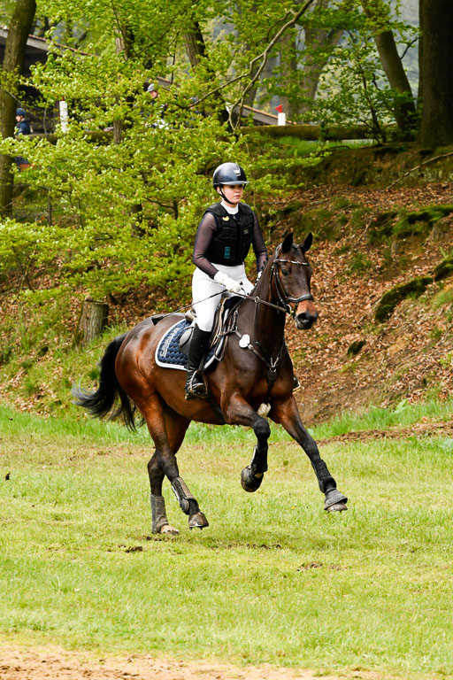 Quali für Goldene Schärpe Ponys in Berge   6+7.5.23 | Amelie Emma Pudednz - Bordeau_33 