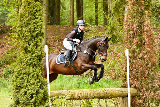 Quali für Goldene Schärpe Ponys in Berge   6+7.5.23 | Amelie Emma Pudednz - Bordeau_35 