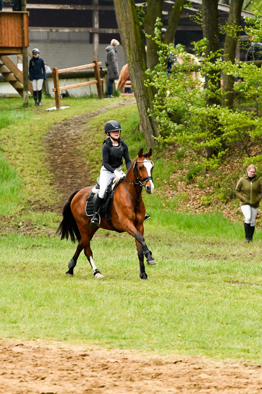 Quali für Goldene Schärpe Ponys in Berge   6+7.5.23 | Anna Kotschofsky - Quatmans Girl_30 