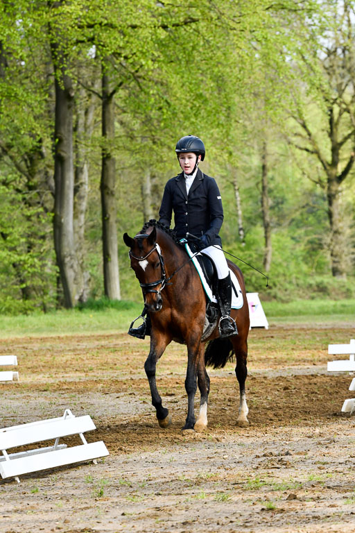 Quali für Goldene Schärpe Ponys in Berge   6+7.5.23 | Clara Wrehde - Copa Cabana_14 