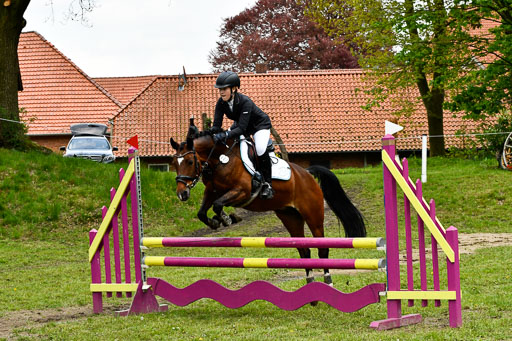 Quali für Goldene Schärpe Ponys in Berge   6+7.5.23 | Clara Wrehde - Copa Cabana_24 