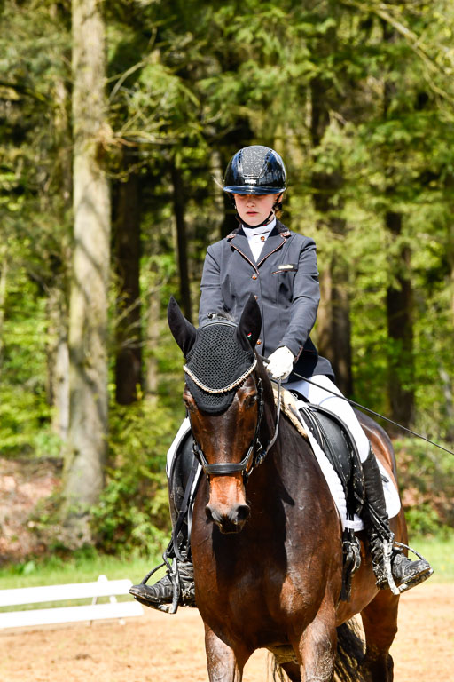 Quali für Goldene Schärpe Ponys in Berge   6+7.5.23 | Emily Deuble - Conchita_05 