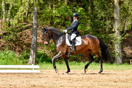Quali für Goldene Schärpe Ponys in Berge   6+7.5.23 | Emily Deuble - Conchita_07 