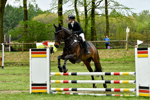 Quali für Goldene Schärpe Ponys in Berge   6+7.5.23 | Emily Deuble - Conchita_14 