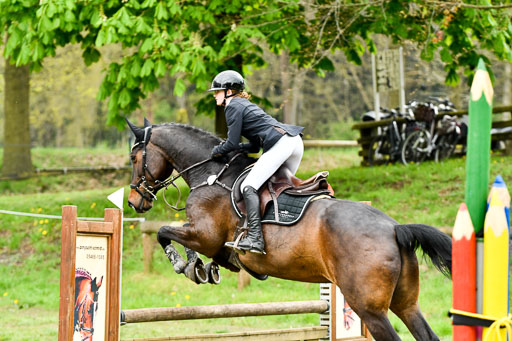 Quali für Goldene Schärpe Ponys in Berge   6+7.5.23 | Emily Deuble - Conchita_22 
