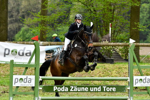 Quali für Goldene Schärpe Ponys in Berge   6+7.5.23 | Emily Deuble - Conchita_23 