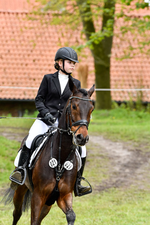 Quali für Goldene Schärpe Ponys in Berge   6+7.5.23 | Emma Triphaus - Calle Cool_38 