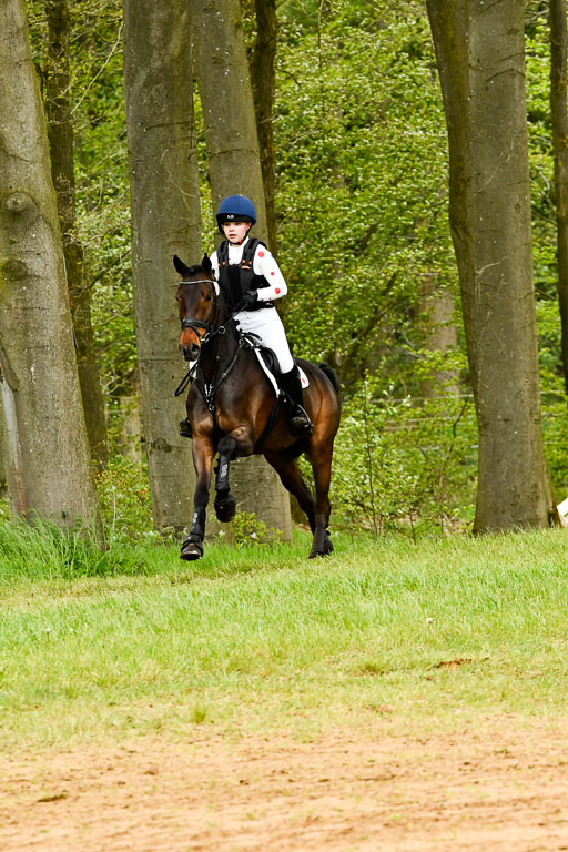 Quali für Goldene Schärpe Ponys in Berge   6+7.5.23 | Emma Triphaus - Calle Cool_86 