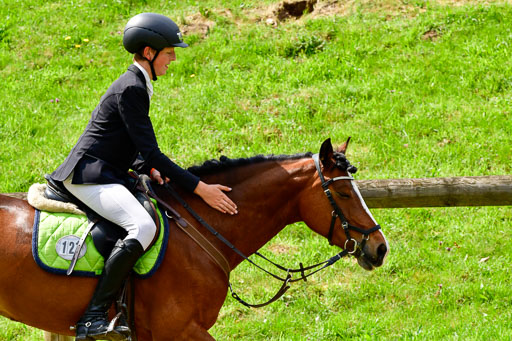 Quali für Goldene Schärpe Ponys in Berge   6+7.5.23 | Felix Triskatis mit Quedence_10 