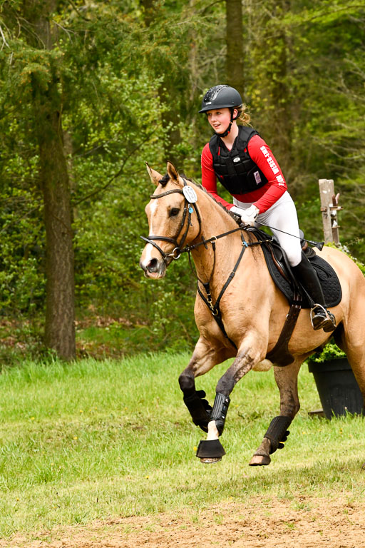 Quali für Goldene Schärpe Ponys in Berge   6+7.5.23 | Finnja Schruttke - Don Vito_43 