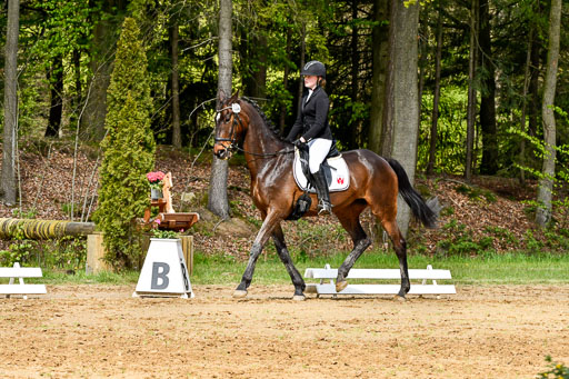 Quali für Goldene Schärpe Ponys in Berge   6+7.5.23 | Jara Fricke mit Scarlett_06 