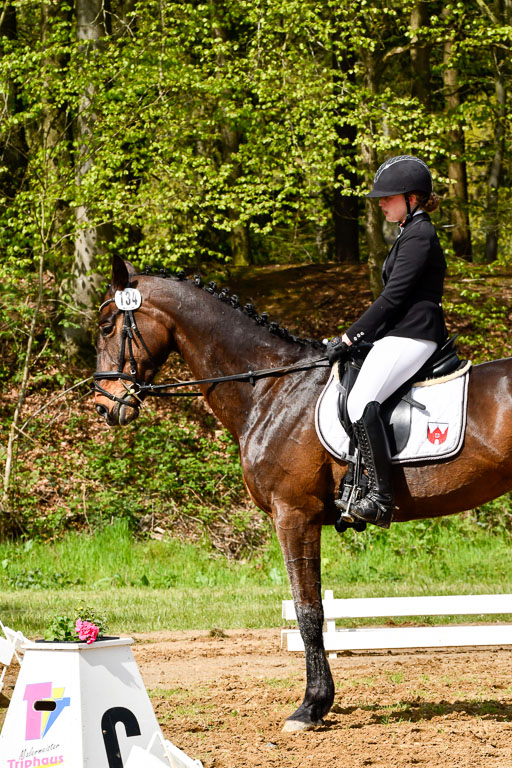 Quali für Goldene Schärpe Ponys in Berge   6+7.5.23 | Jara Fricke mit Scarlett_16 