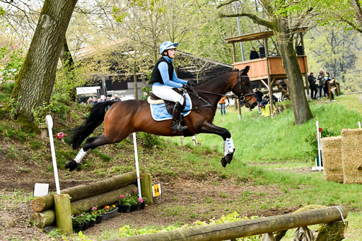 Quali für Goldene Schärpe Ponys in Berge   6+7.5.23 | Jara Fricke  mit Sir Lancelot_41 