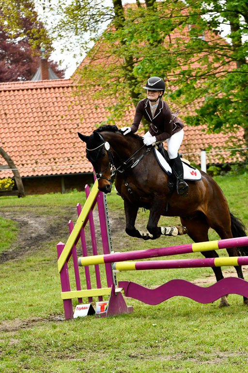 Quali für Goldene Schärpe Ponys in Berge   6+7.5.23 | Leni Schräder - Christal Heart_23 