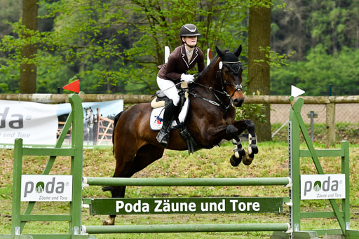 Quali für Goldene Schärpe Ponys in Berge   6+7.5.23 | Leni Schräder - Christal Heart_26 