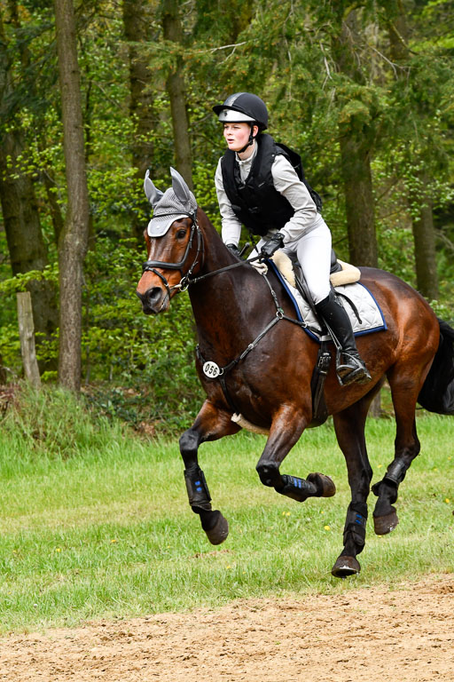 Quali für Goldene Schärpe Ponys in Berge   6+7.5.23 | Leni Schräder - Denver_46 