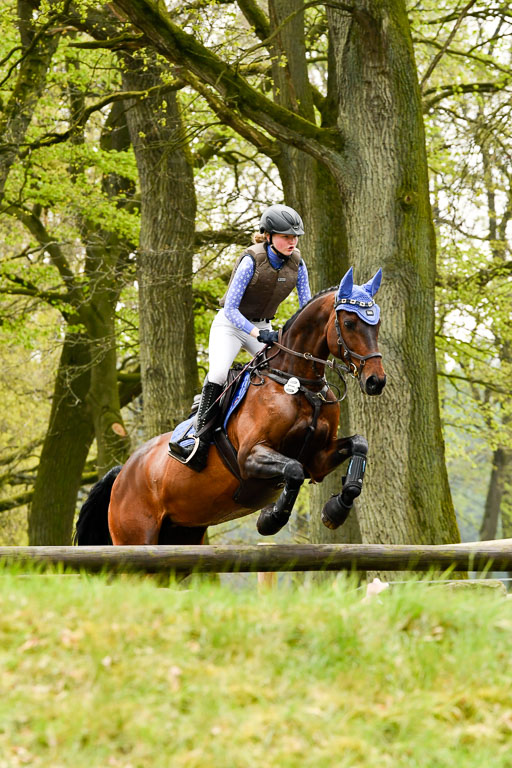 Quali für Goldene Schärpe Ponys in Berge   6+7.5.23 | Linn Barlag - Faridah_38 