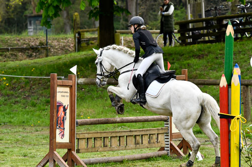 Quali für Goldene Schärpe Ponys in Berge   6+7.5.23 | Louise Hellmers - Cloonaghmore Lad_26 