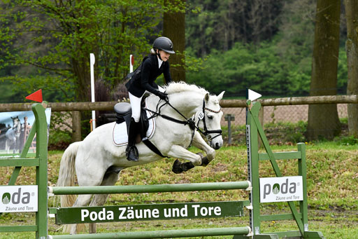 Quali für Goldene Schärpe Ponys in Berge   6+7.5.23 | Louise Hellmers - Cloonaghmore Lad_27 
